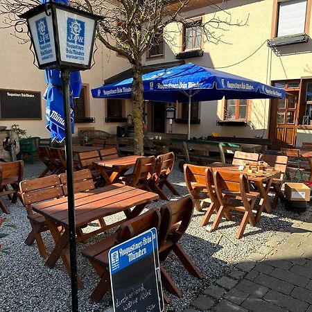 Gasthof Zur Post Wolnzach Exterior foto